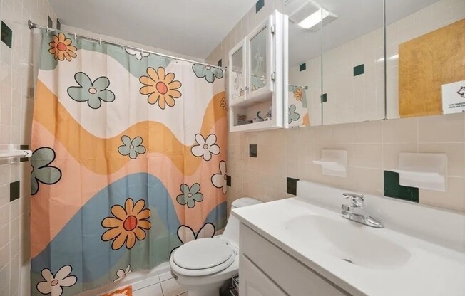 2 beds, 1 bath, 851 sqft, $4,000, Unit 307