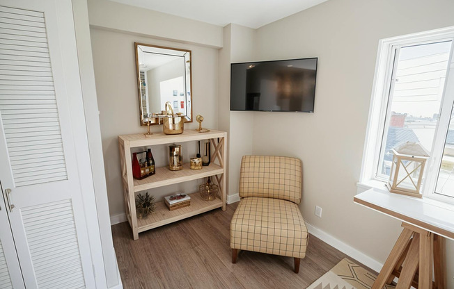 1 bed, 1 bath, 536 sqft, $1,150, Unit 504