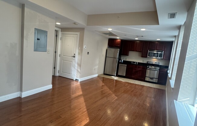 75 HANCOCK ST