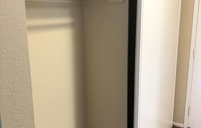 Studio, 1 bath, 500 sqft, $2,175, Unit 305