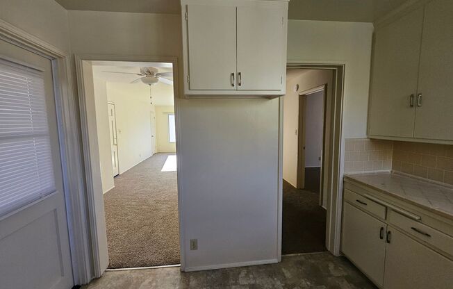 2 beds, 1 bath, $2,195, Unit 329