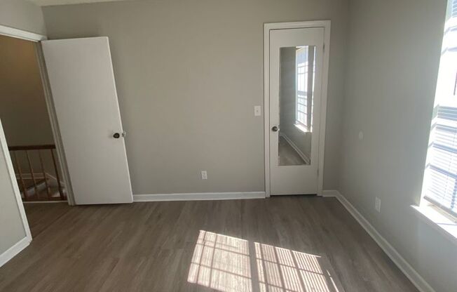 2 beds, 1.5 baths, 1,064 sqft, $750, Unit Unit 51