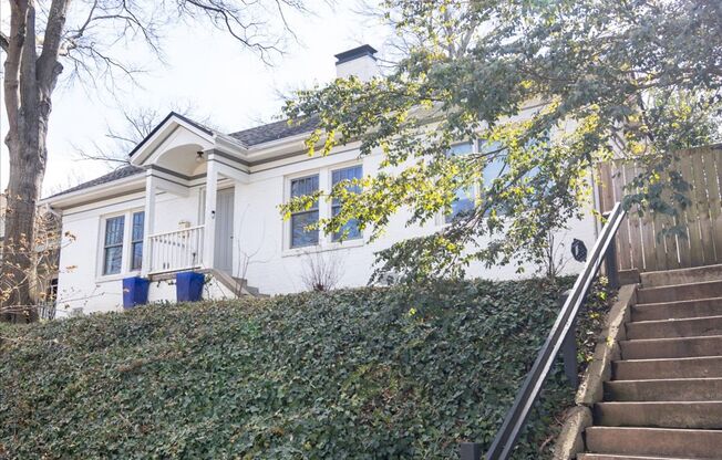 Beautifully Updated 3bd/2ba w/ Loft/Office in Desirable Inman Park Location!