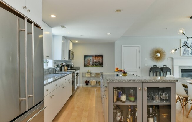 335 W 2 ST