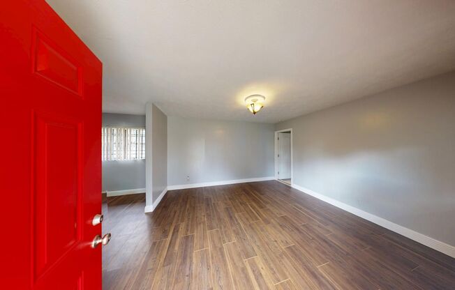3BR/1BA HOUSE - Riverview Area  **FIRST MONTH WAIVED**