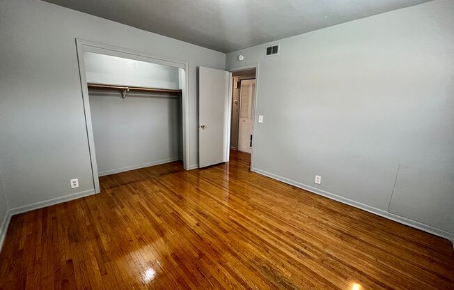 1 bed, 1 bath, $725, Unit 8163