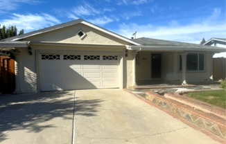 Availble now  4-bedroom, 2-bath home in Blossom Valley