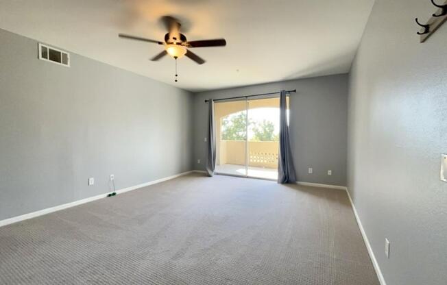2 beds, 2 baths, 1,121 sqft, $2,250