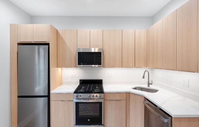 Studio, 1 bath, 229 sqft, $1,350, Unit 103