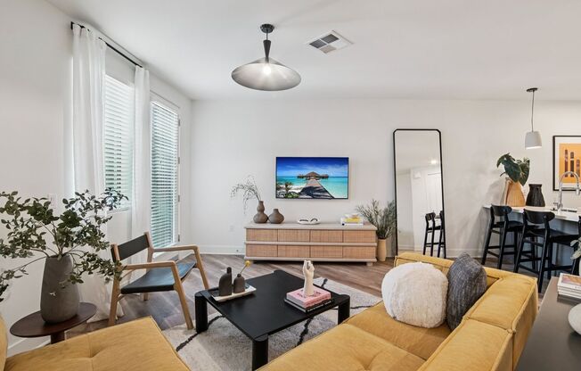 1 bed, 1 bath, 838 sqft, $1,749, Unit 524