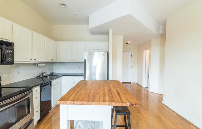 1415 Chapin St NW
