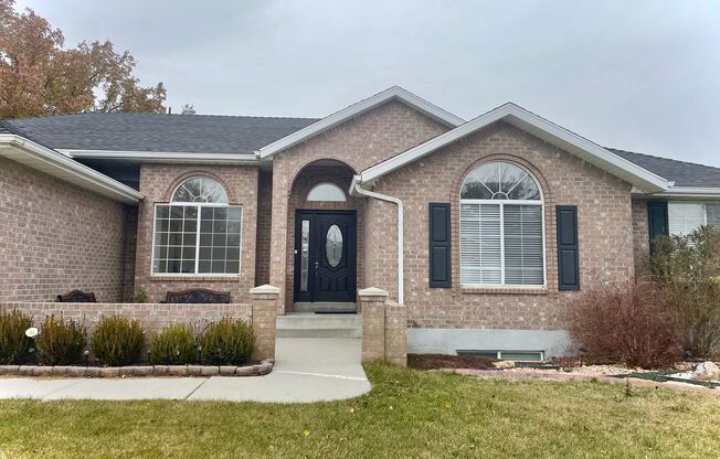 Newly Remodeled 3-Bedroom Home in South Jordan