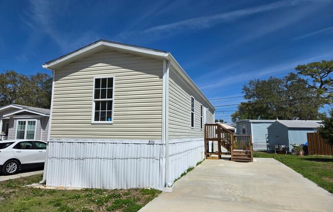 Leisure Lake Village in Tarpon Springs