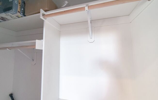 1 bed, 1 bath, 760 sqft, $1,345, Unit B204