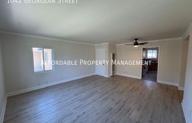 1042 GEORGEAN ST