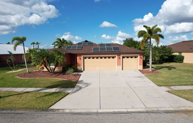 3 Bedroom - 2 Bath - 3 Car Garage - Solar Panels