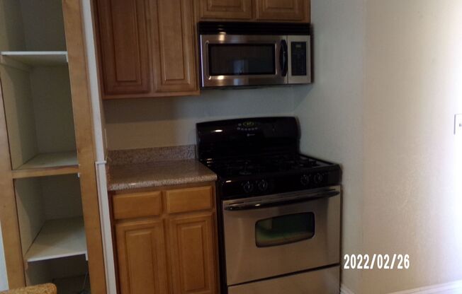 COZY 2 BEDROOM 2 BATH CONDO IN NORTHWEST LAS VEGAS