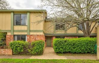 Awesome Townhome in NE Austin Community