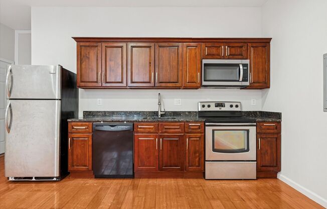 Large 1 Bed 1 Bath Midtown Village