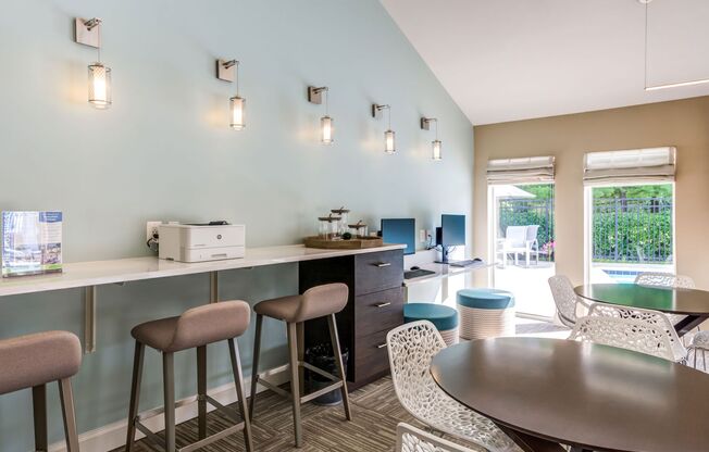 1 bed, 1 bath, 660 sqft, $1,523, Unit 11-1B