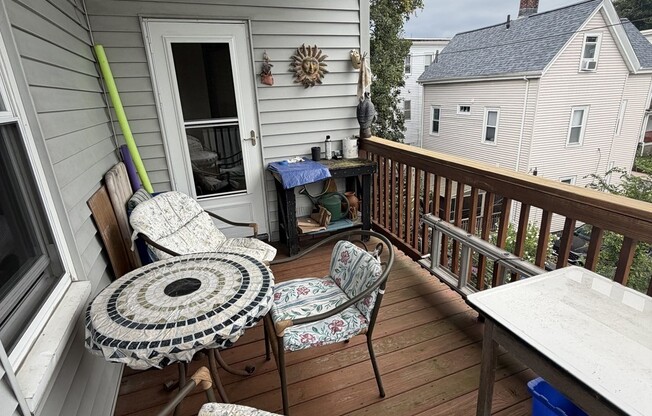 2 beds, 1 bath, 1,200 sqft, $2,500, Unit 3