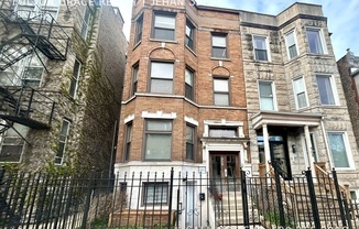 910 W Addison St.
