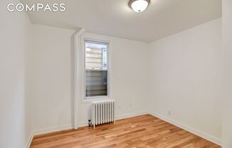 3 beds, 1 bath, $3,500, Unit 1