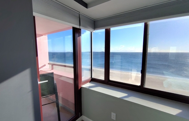 1 bed, 1 bath, 975 sqft, $2,800, Unit 9