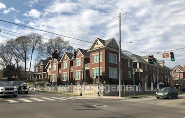 941 MCCALLIE AVE