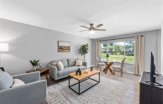 1 bed, 1 bath, 700 sqft, $800, Unit 1O