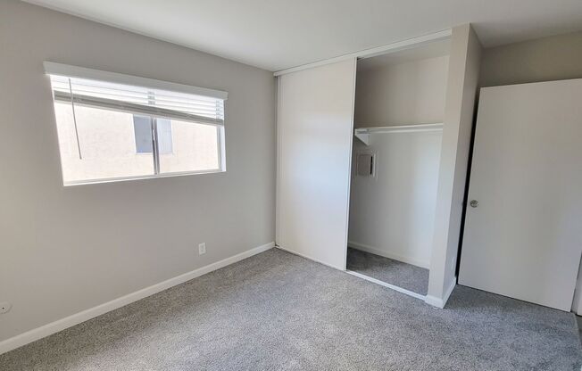 2 beds, 1 bath, 900 sqft, $1,995, Unit 10