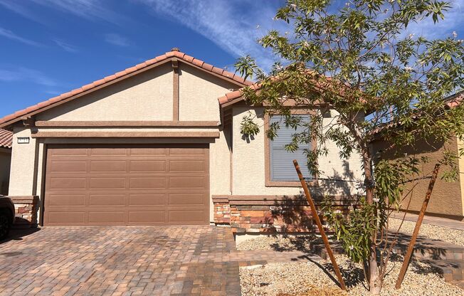 5713 Old Pine