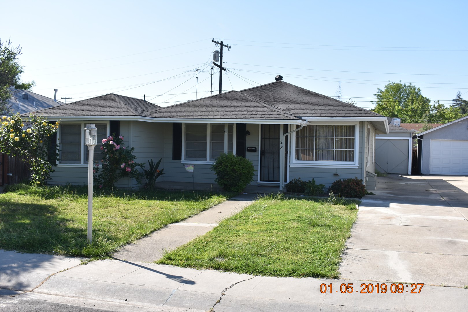 Charming Three Bedroom Home with New Carpet/ Built-ins/ Miracle Mile