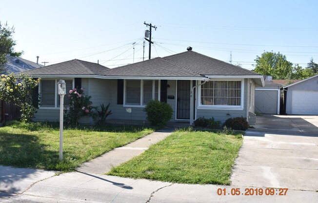 Charming Three Bedroom Home with New Carpet/ Built-ins/ Miracle Mile