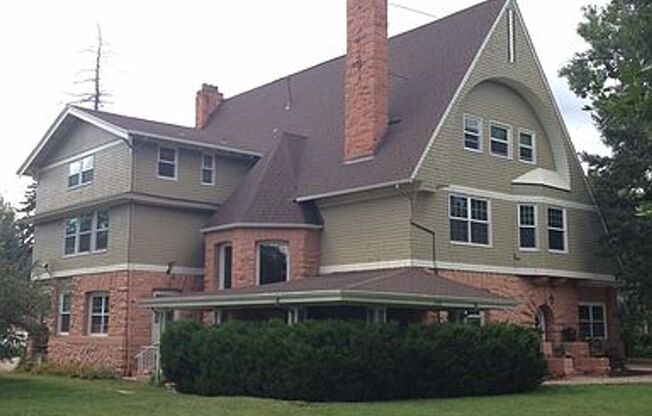 Beautiful Historical Building in Old North End Colorado Springs