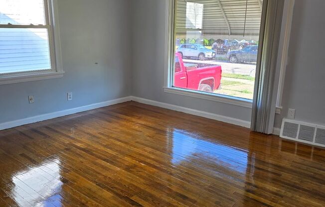 For Rent – 13116 Harold Ave, Cleveland, OH 44135 3 Bed | 1 Bath | $1,345/Month