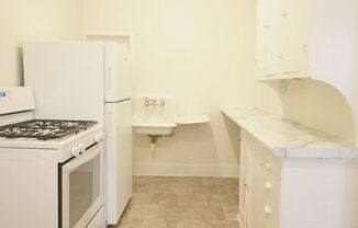 1 bed, 1 bath, 600 sqft, $950, Unit 102