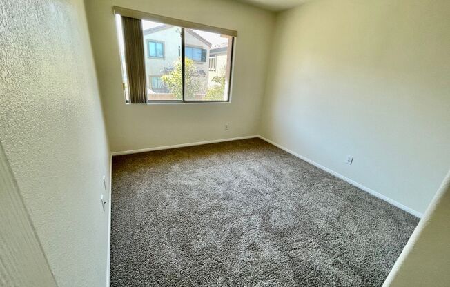3 beds, 2 baths, $1,800