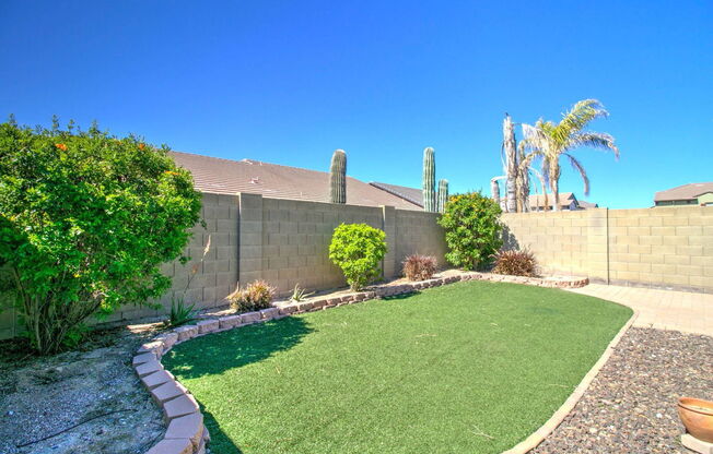 3 beds, 2 baths, 1,248 sqft, $2,400, Unit 1223