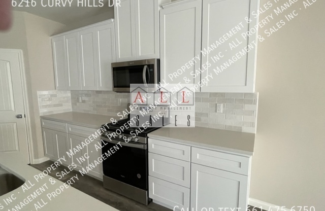 6216 CURVY HLS DR