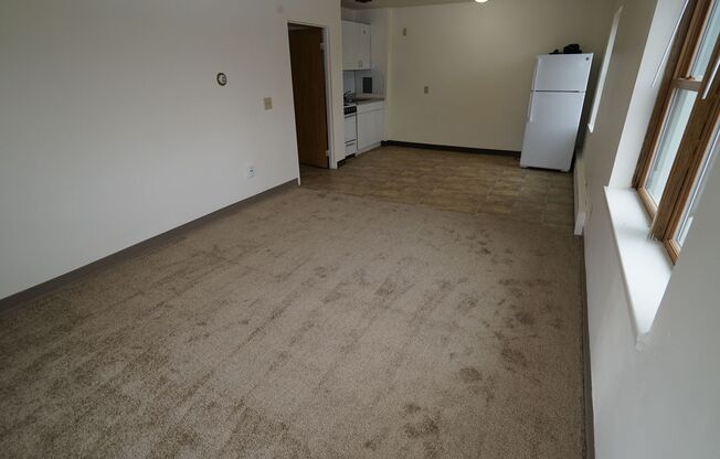 1 bed, 1 bath, $1,125, Unit 3B