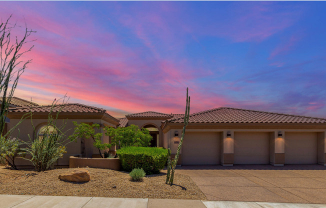 GORGEOUS SINGLE-FAMILY HOME LOCATED IN MCDOWELL MOUNTAIN RANCH!