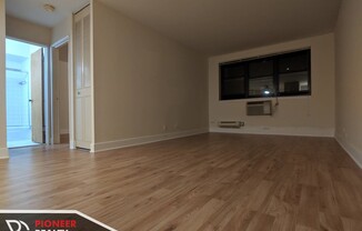 660 W Wrightwood Ave