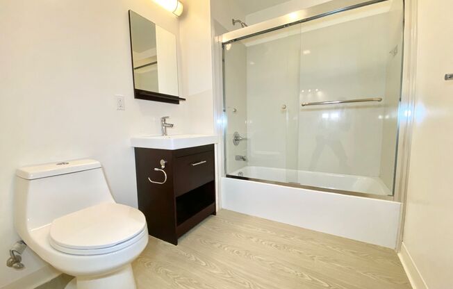 1 bed, 1 bath, 510 sqft, $3,310, Unit 480 Potrero Ave, Unit 202