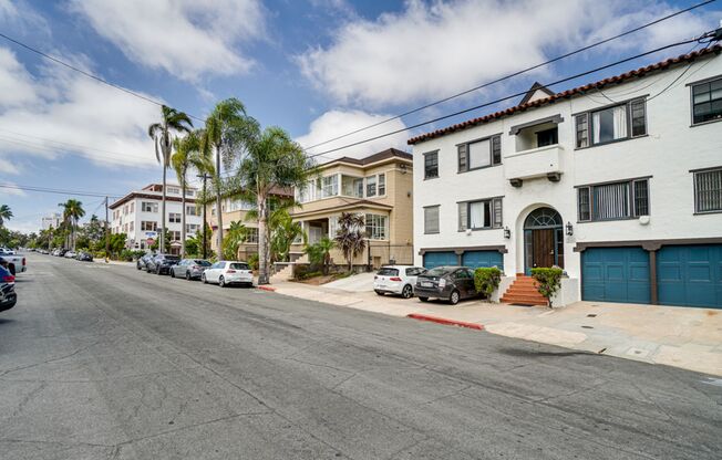 2nd Ave Apartments
