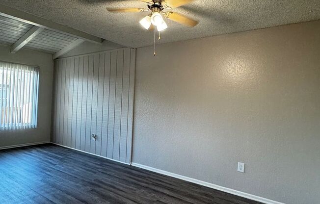 1 bed, 1 bath, 665 sqft, $2,125, Unit 82