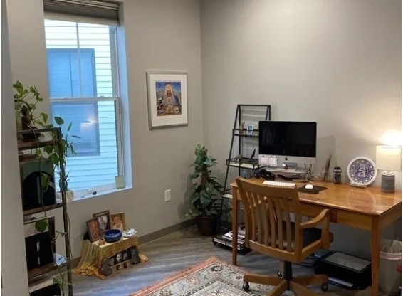 2 beds, 2 baths, $3,900, Unit 6