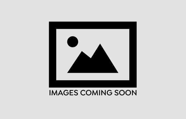 193 Bond St, Astoria, OR 97103