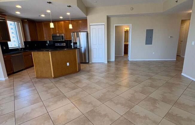 2 beds, 2 baths, $2,700, Unit # 1122