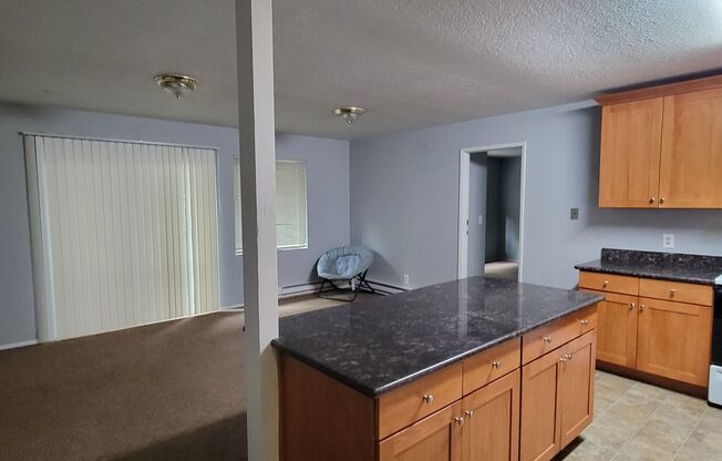 6 beds, 1.5 baths, $5,250, Unit Apt 26 - 26A